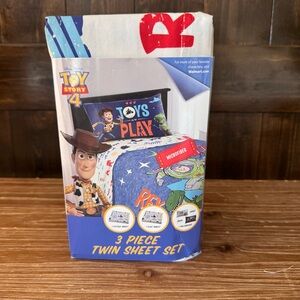 Disney Pixar Toy Story Twin Size Bed Sheet Set Top & Fitted Sheet Pillow Case